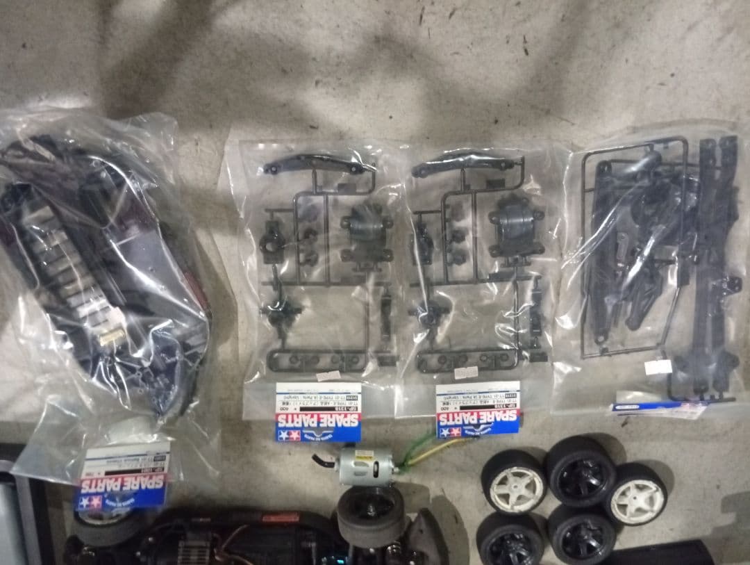 ラジコンフルセット工具箱付き