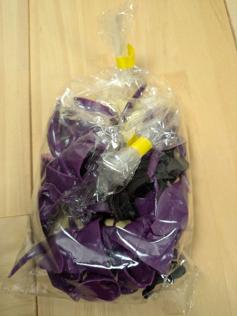 新品希少限定品　ガメラ2 ソルジャーレギオン　木製ベース付ソフビキット