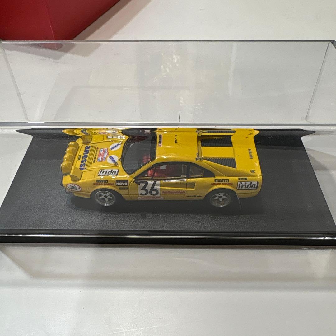 Ferrari 308 GTB イエロー 1/43