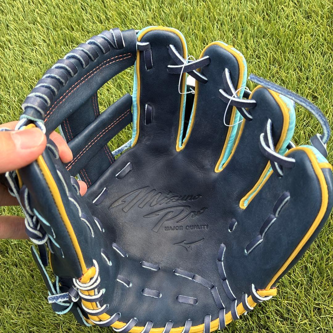 ミズノプロ　限定品　輝動シリーズ　軟式グローブ