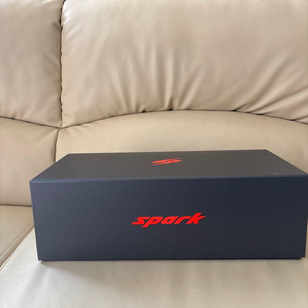 1/18 スパーク レッドブルRB18 M.フェルスタッペン