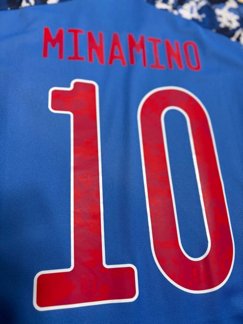 [正規品] 南野拓実 No.10 日本代表ユニフォーム　XL