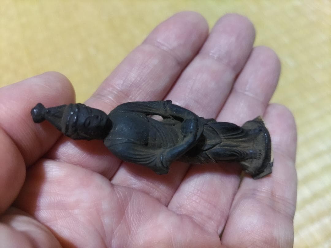 木造　阿弥陀三尊　左脇侍像　観音菩薩　立像（6.7㎝）