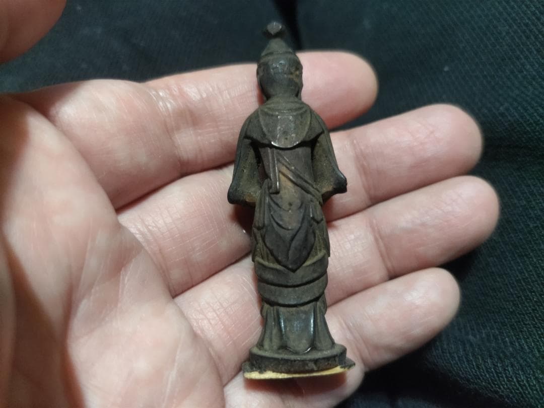 木造　阿弥陀三尊　左脇侍像　観音菩薩　立像（6.7㎝）