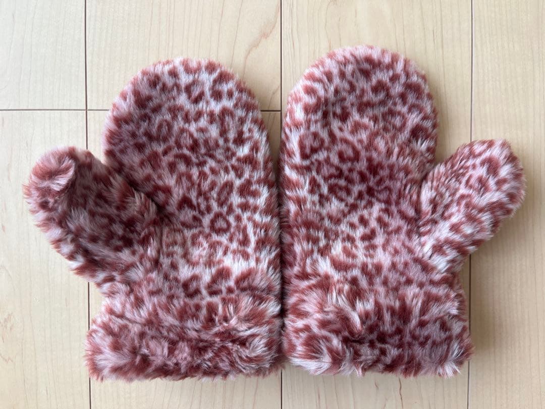 ミニーちゃんヒョウ柄ファーファンキャップ・ミトンセット