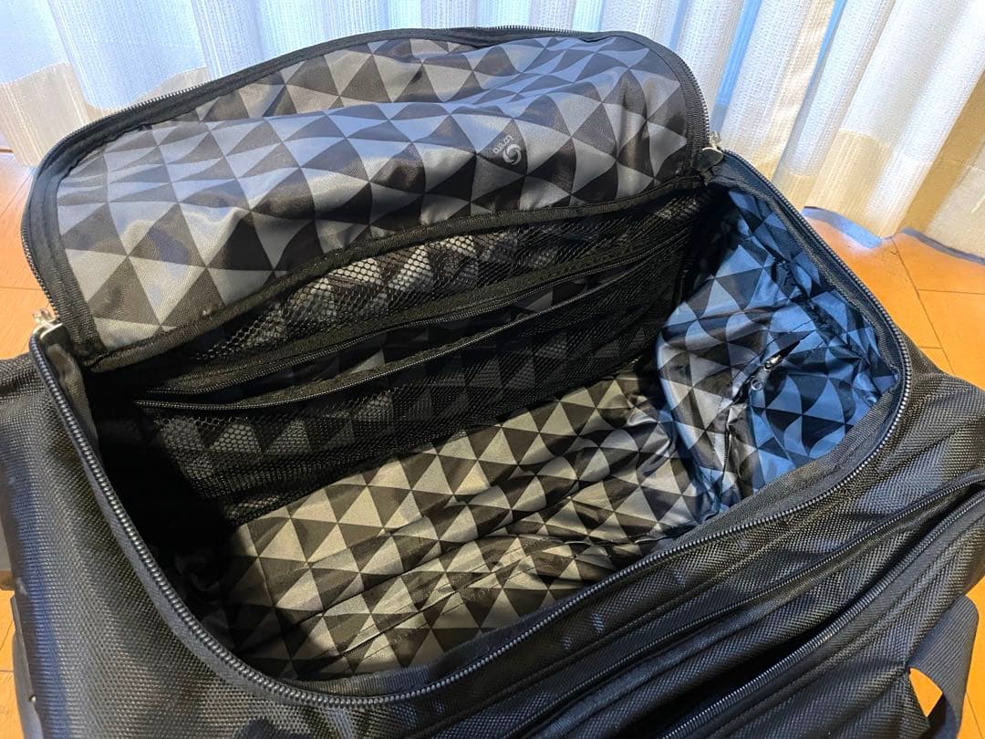 BONERA キャリーバッグ 黒