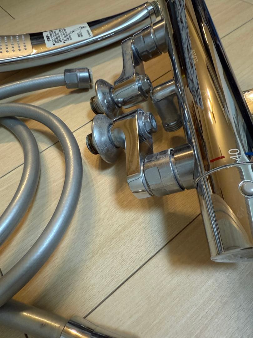 TOTO サーモスタット混合水栓 TBV03401J1 シャワーヘッドホース付き