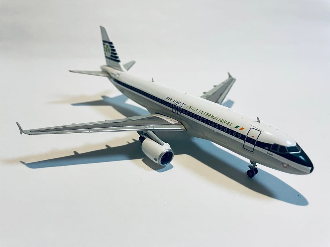 エアリンガス AIRBUS A320 1/200 航空模型