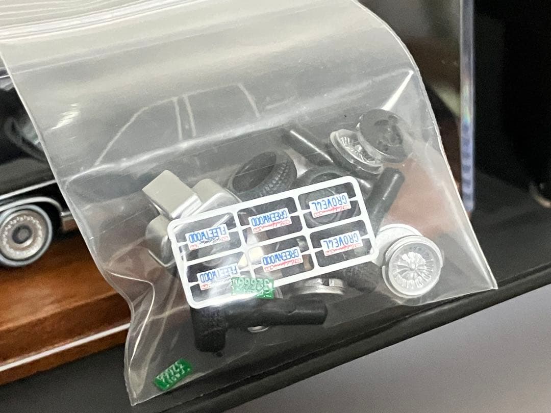 ミニカー GOC Cadillac Fleetwood 1/64