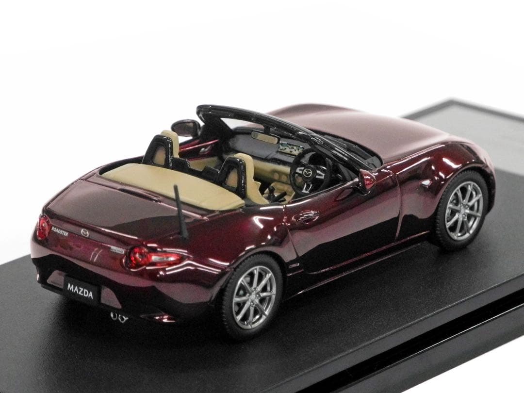 MAZDA ロードスター 35周年記念車 モデルカー 1/43 新品未開封