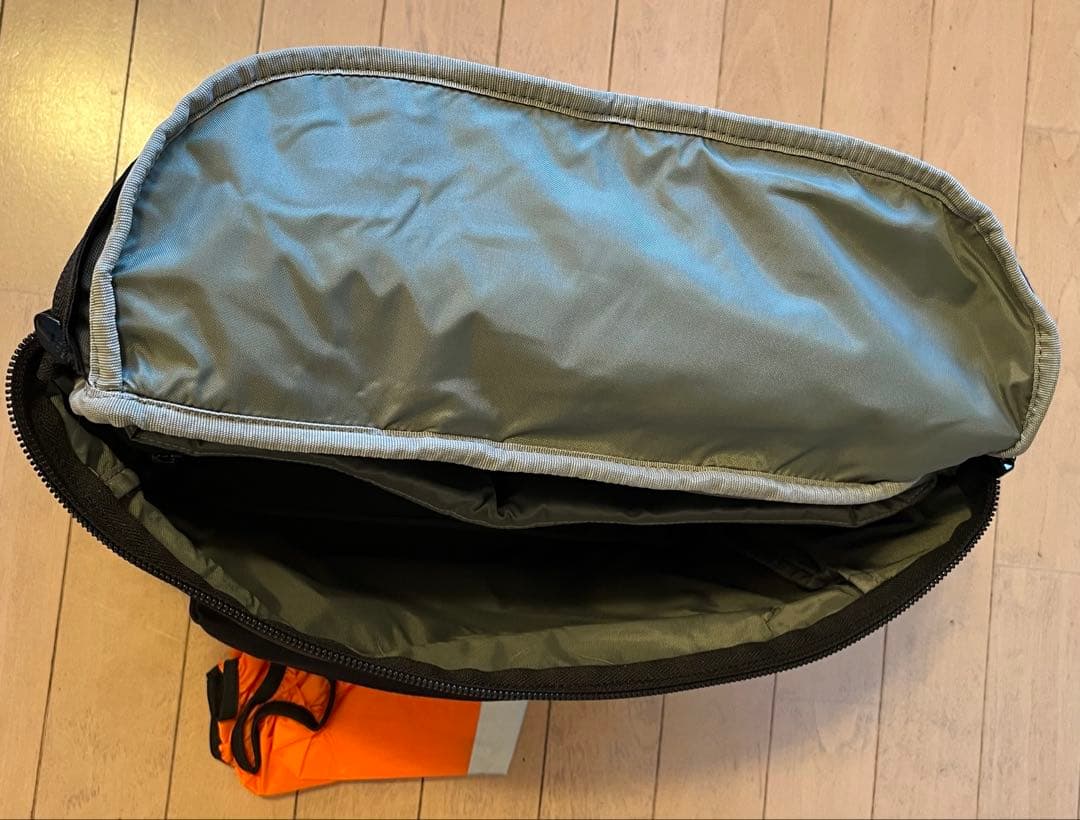 BROMPTON純正　リュック メトロバックパック　14L