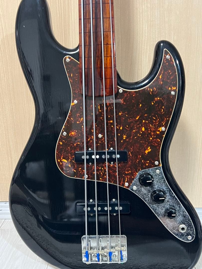 ベース black smoker BETA J4 FL TRAD MASTER