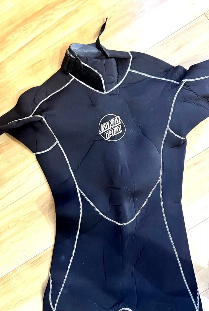 黒 日本プロサーフィン　ウェットスーツ　フルスーツ ジッパー付き フィン付き