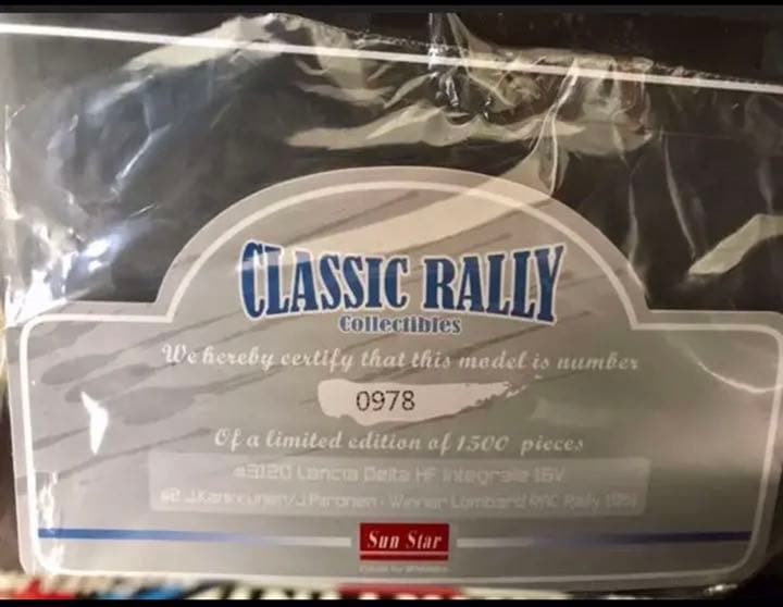 価格変更1/18 サンスター ランチアHFインテグラーレ16V1991WRC優勝