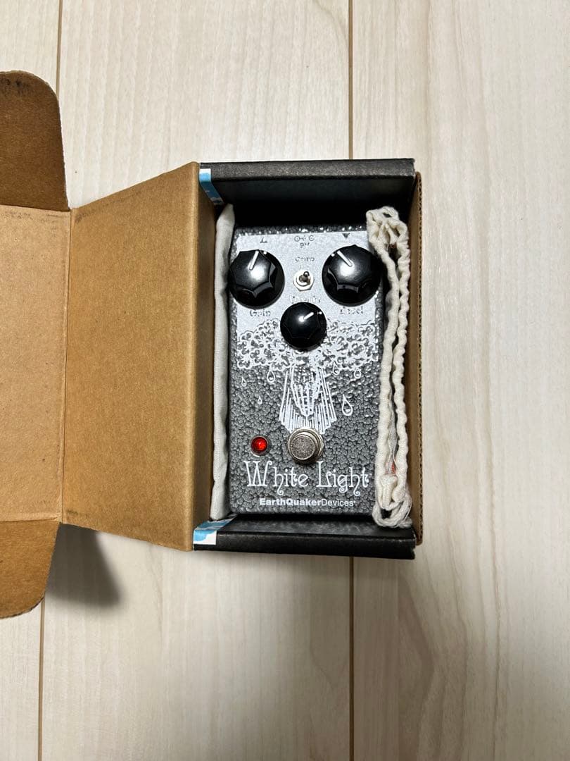 ギター Earthquaker Devices White Light