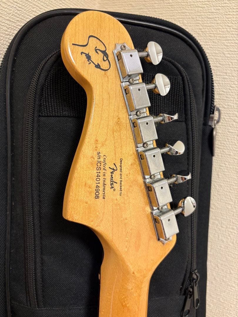 ギター MAMI JAZZMASTER PEARL WHITE Stratomaster