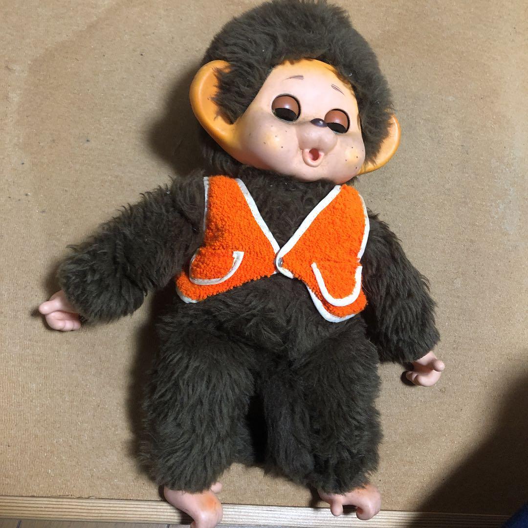 モンチッチのぬいぐるみ 起動目 開閉可