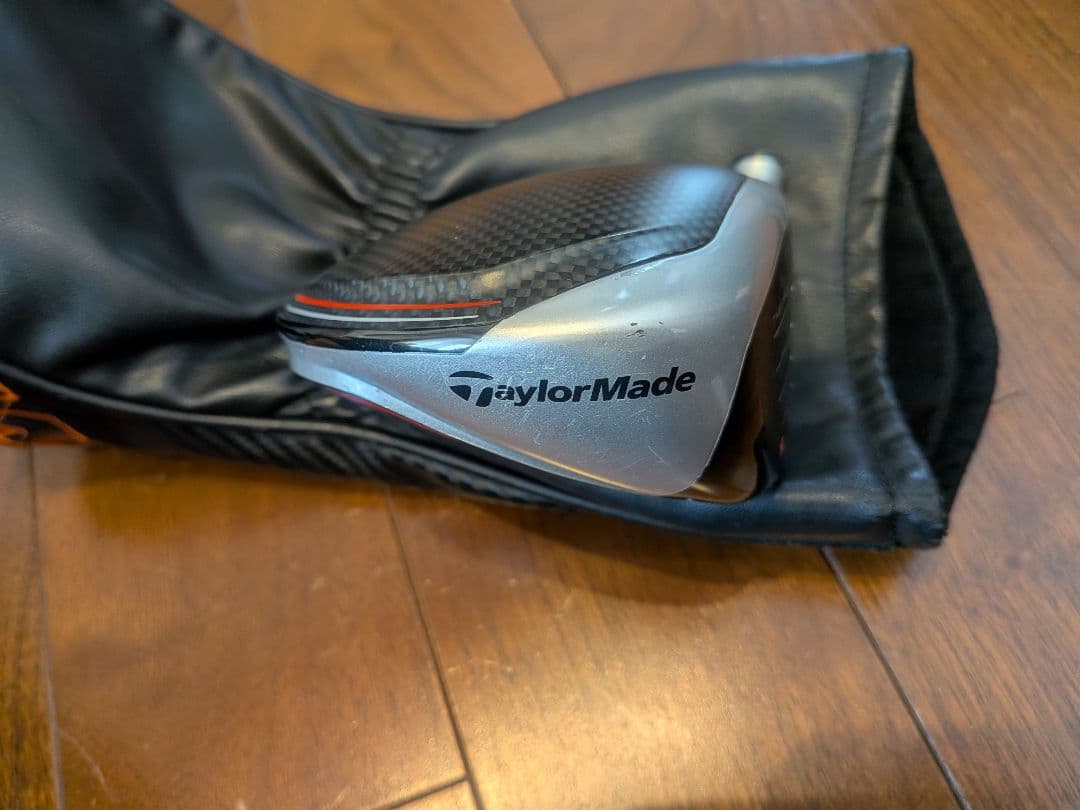テーラーメイド M5 ドライバー ヘッドのみカバー付き