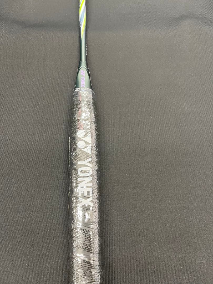 4ug5 アストロクス100TVA 新品未使用　ヨネックス