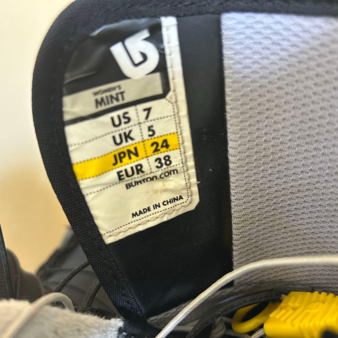 Burton MINT ブラック スノーボードブーツ