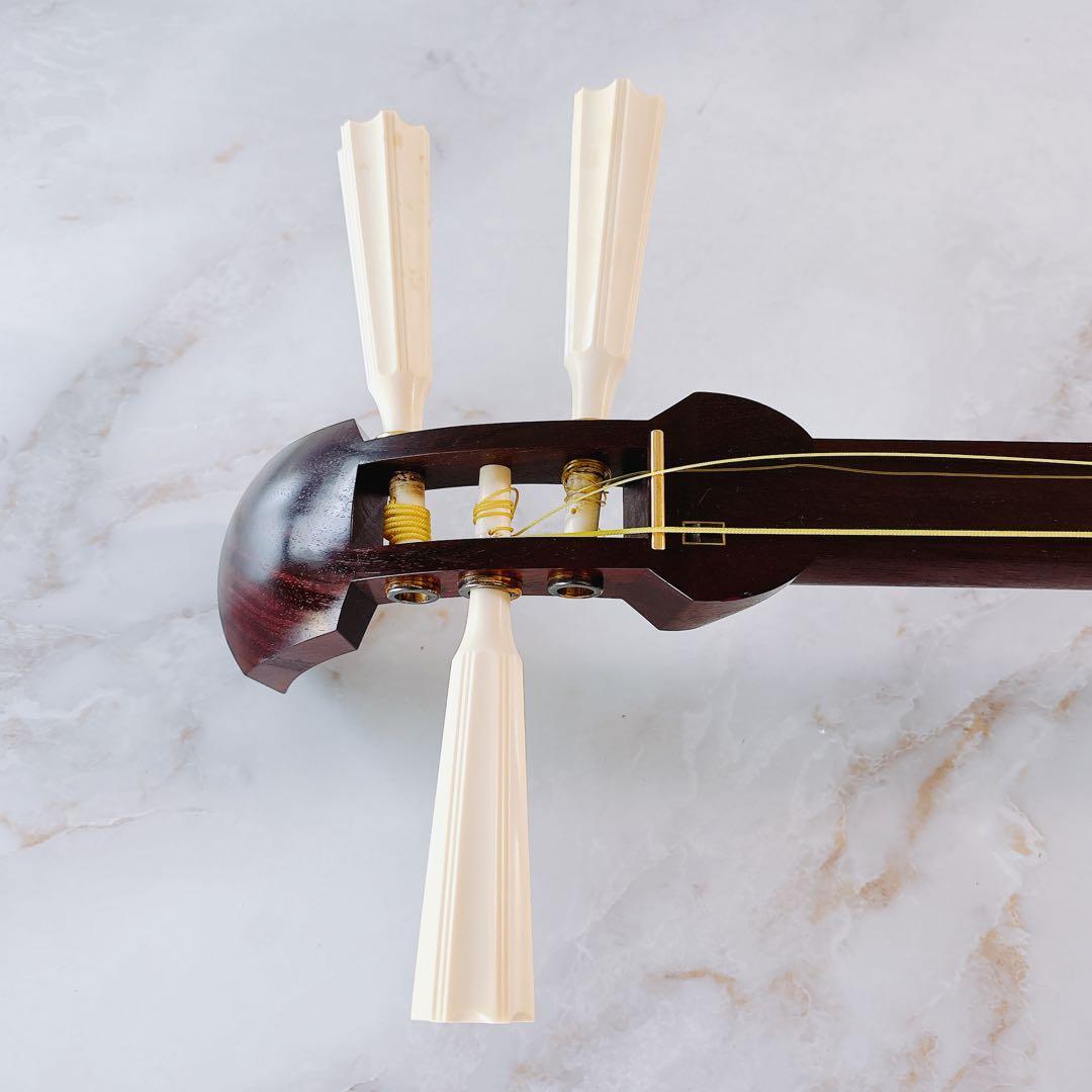 【Bさま商談中】高級三味線　金ホゾ(破損あり)