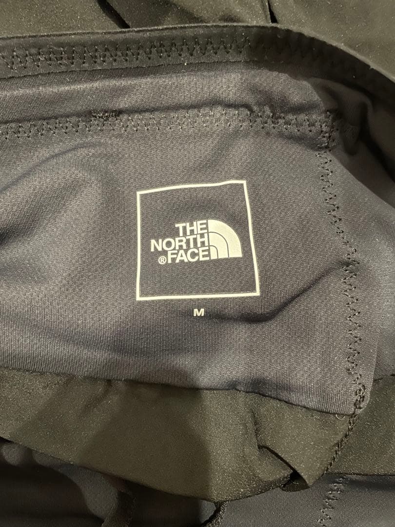 ノースフェイス　バーブライトランニングパンツ　Mサイズ　未使用