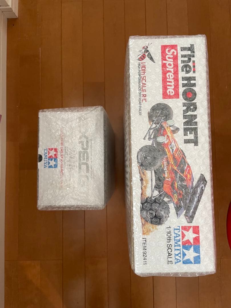 Supreme シュプリーム　タミヤ ホーネット　ラジコン