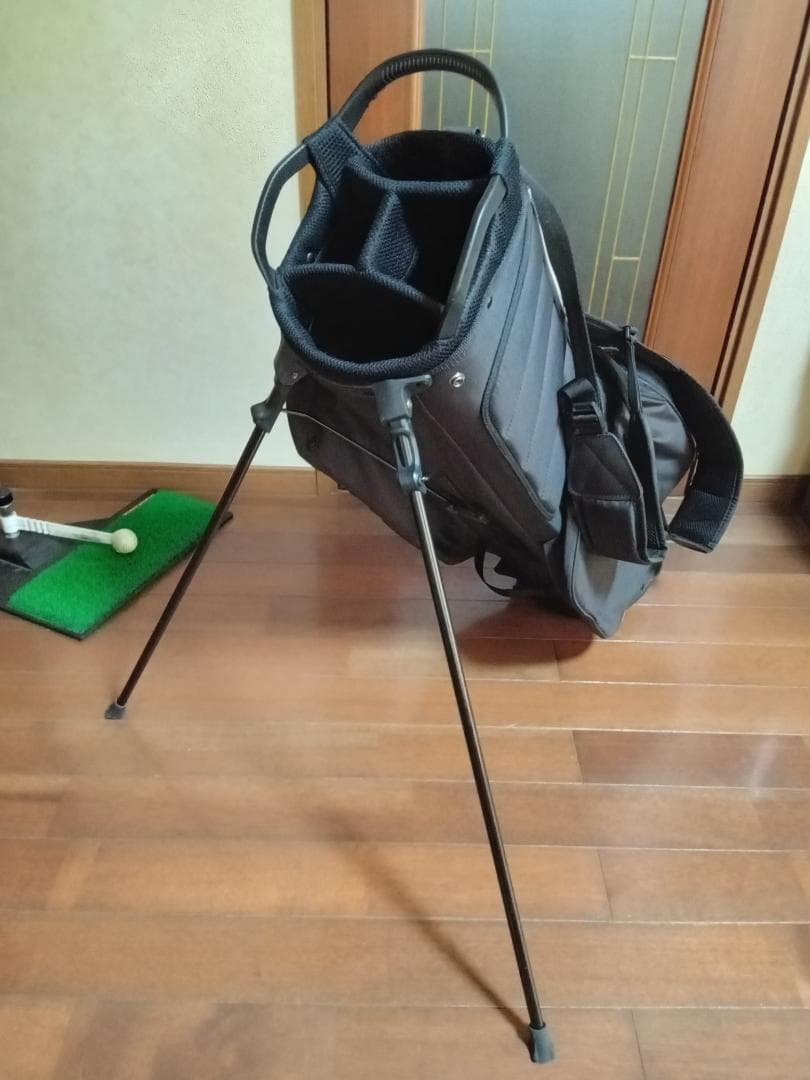 【値下げ】美品★adidas★アディダス★スタンド式バッグ★8.5型★黒★