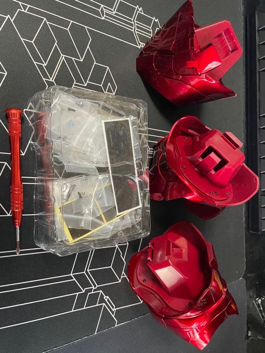 ディアゴスティーニ　アイアンマン　傷あり