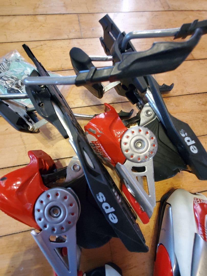 送料無料マーカー　コンプ16 スキー　ビンディング　選手　SAJ デモ　レーサー