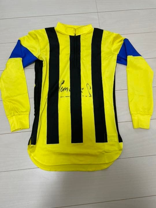 JRA 競馬 勝負服 社台レース 安田厩舎 ルメール騎手サインか 中古品 レア品