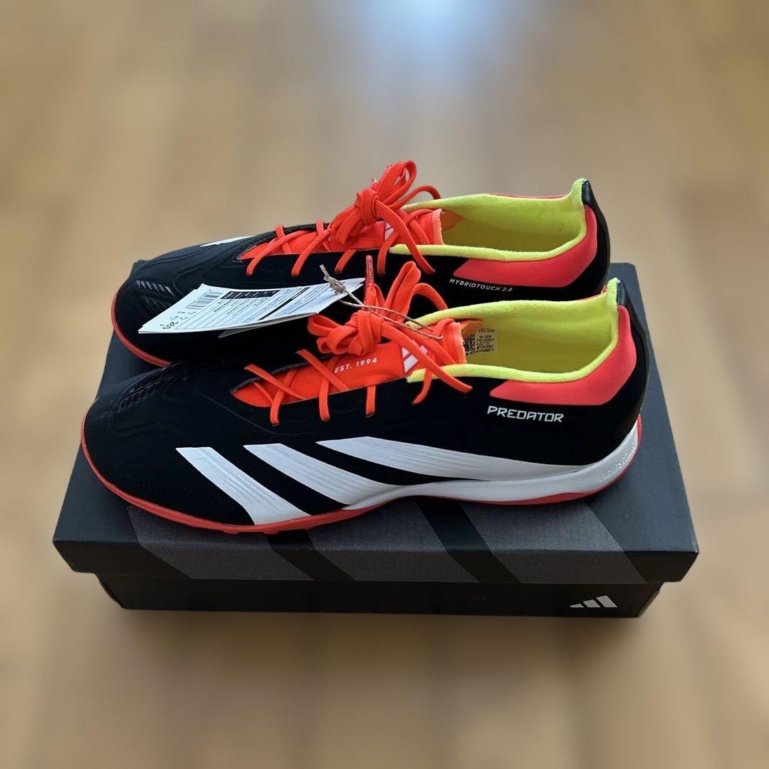 新品未使用　アディダスプレデター エリート TF