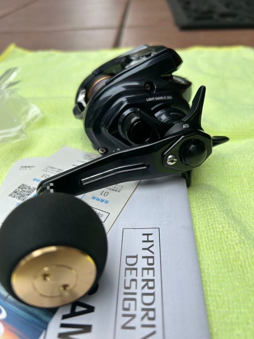 リール LIGHT GAME IC 200