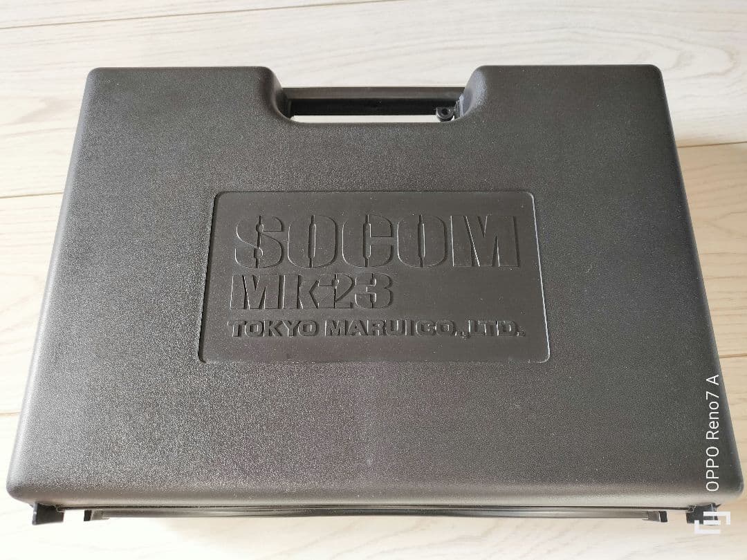 専用　東京マルイ SOCOM Mk23 ガスガン 予備マガジン付