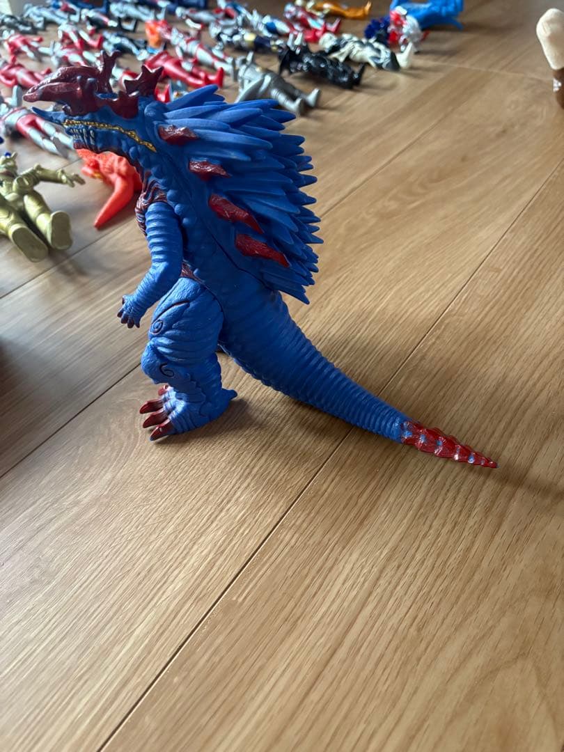 ウルトラマン　ソフビ　まとめ売り130個　怪獣　ウルトラマン　大量