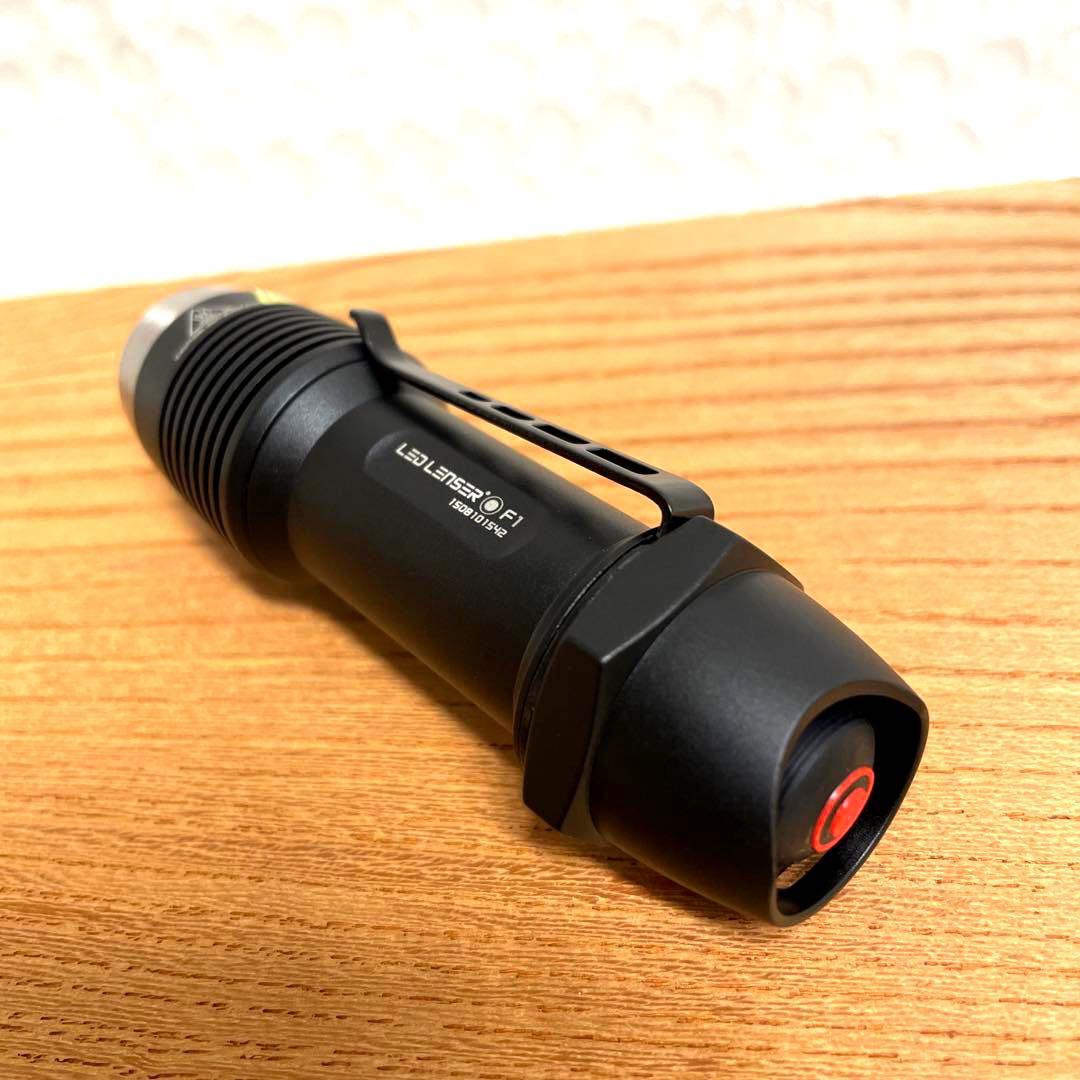 REDLENSER レッドレンザー F1 8701 ライト 照明 ペンライト