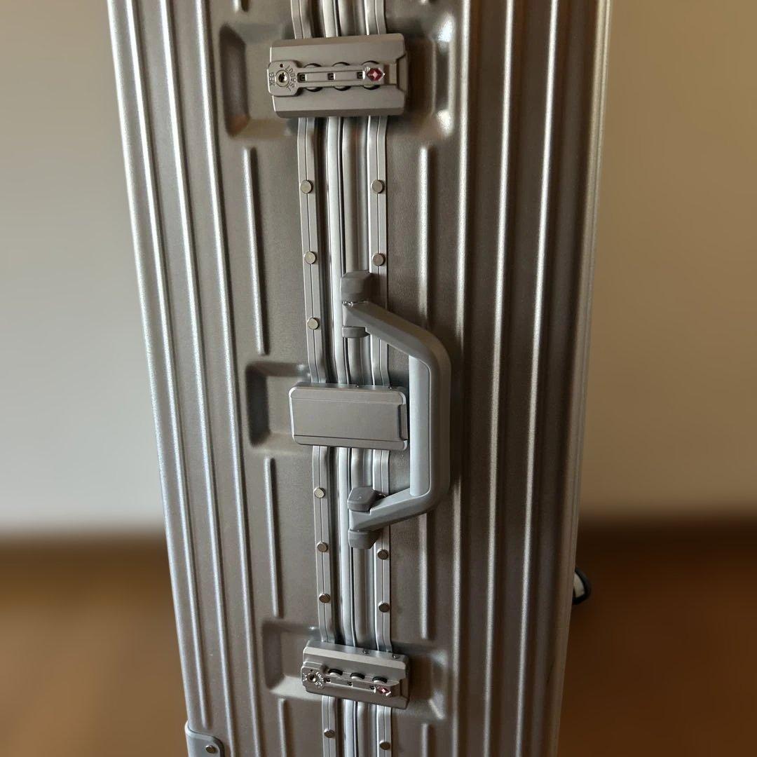 専用です。 ワンダーモア シルバー アルミニウム キャリーケース 78L