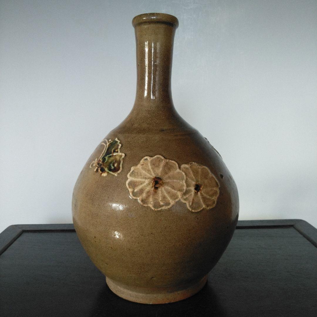 NO632 相馬焼　徳利　イッチン　蝶と花模様　古相馬