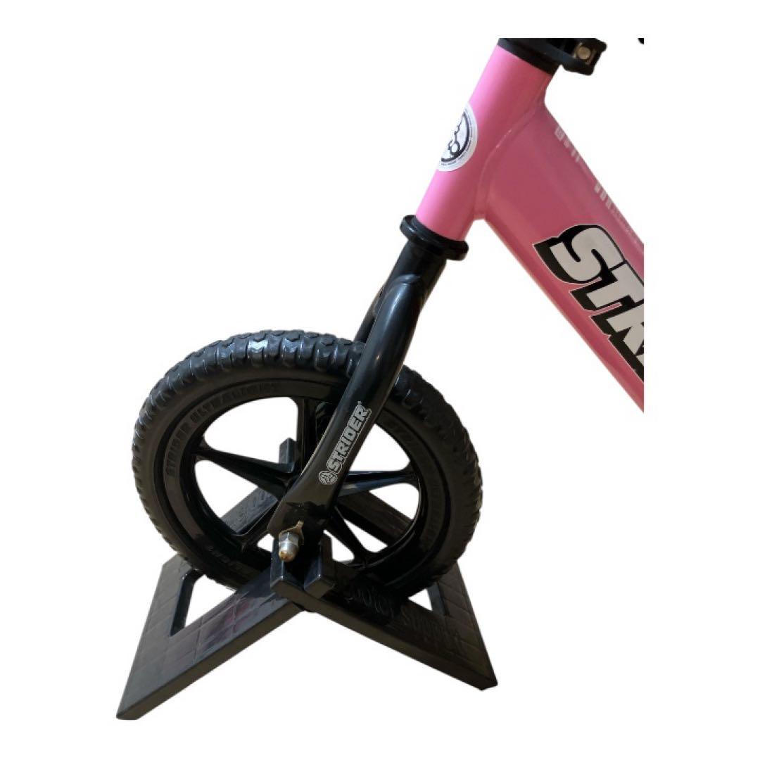 STRIDER ストライダー　スポーツモデル　12インチ　ピンク