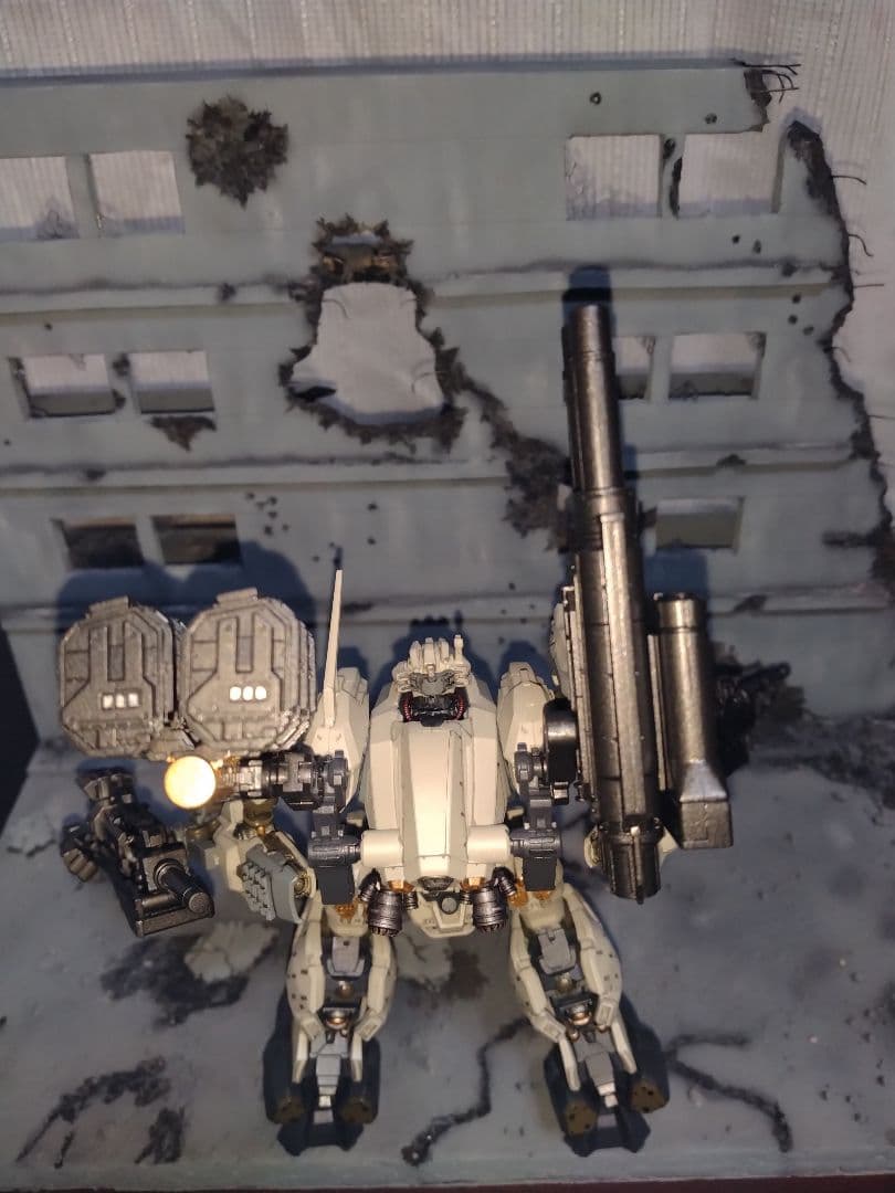 30MM ARMORED CORE Ⅵ ナイトフォール組み立て塗装済み完成品