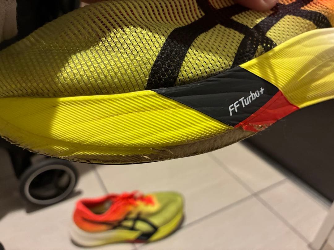 【2/11限定セール】asicsメタスピードエッジPARIS 27.5cm