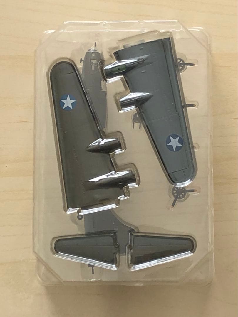 カフェレオ　ビッグバード3 B-17F \"メンフィス・ベル\" ★シークレット★