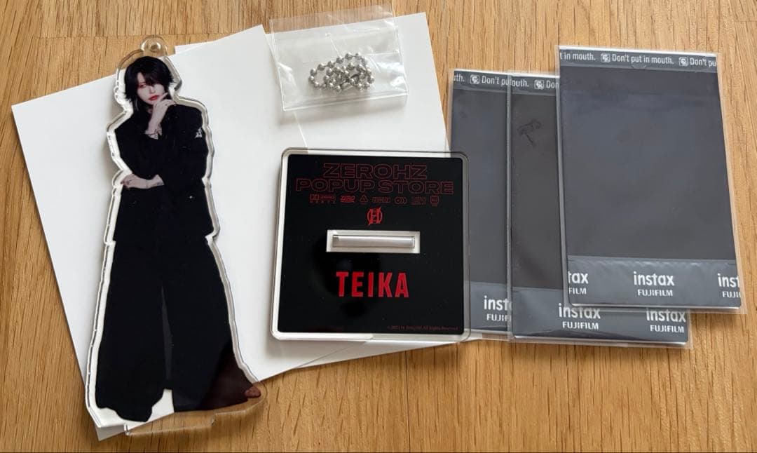 零[Hz] TEIKAさん　アクリルキーホルダー