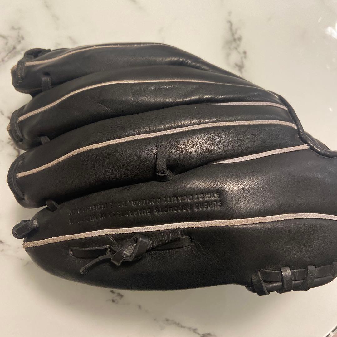 Buw League 硬式グローブ 黒 ストライプデザイン