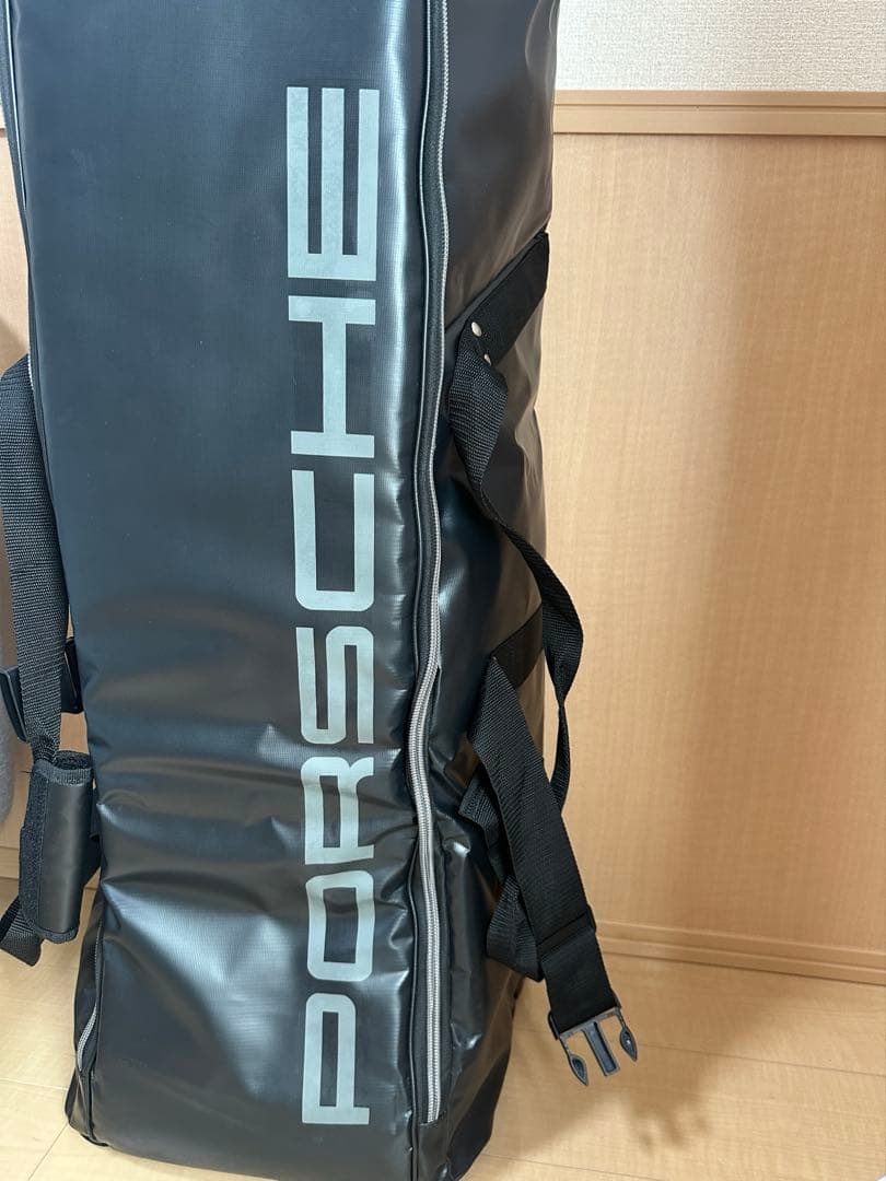 【新品未使用】*値下*ポルシェ ゴルフ トラベルバッグ 正規店購入
