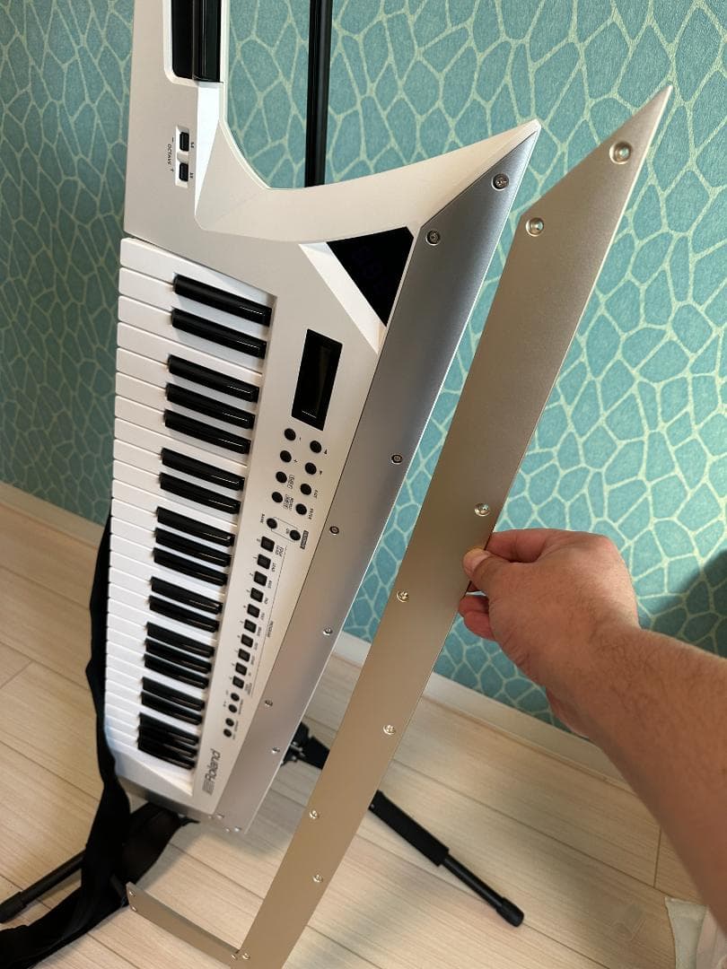 【7日まで値下げ】【美品】Roland AX-EDGE-W ショルダーキーボード