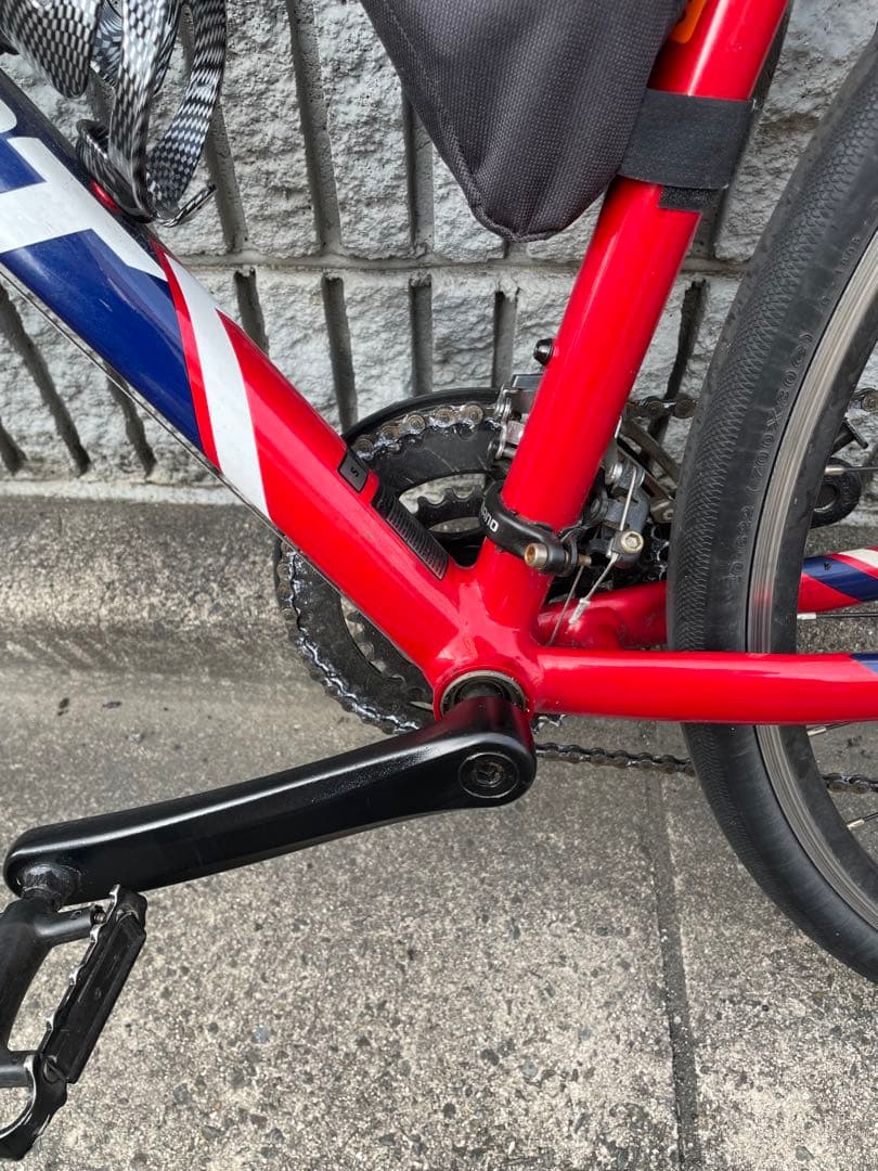 GIANT クロスバイク Mサイズ　引き取り限定 河内永和駅