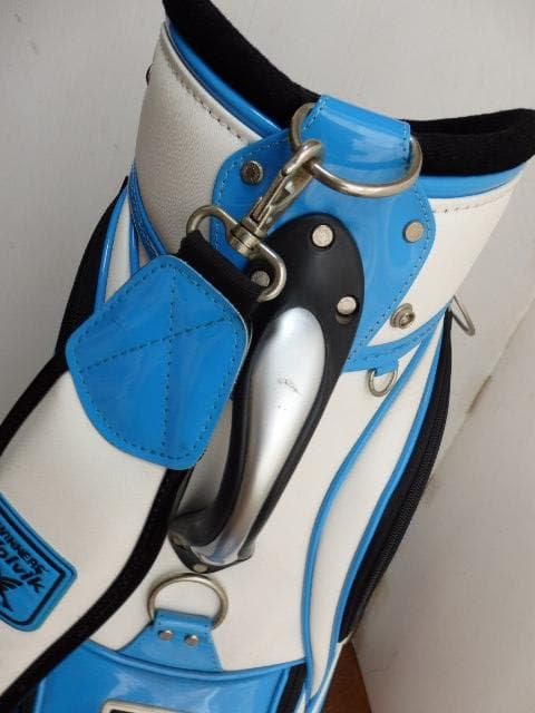 美品：稀少：Volvik（ボルビック ）キャディバッグ