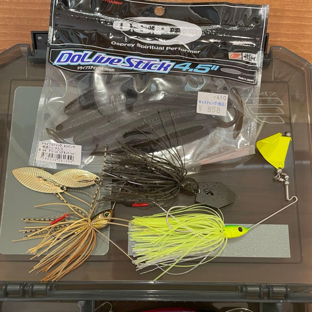 新品未使用　ルアー セット ケース ワーム付き