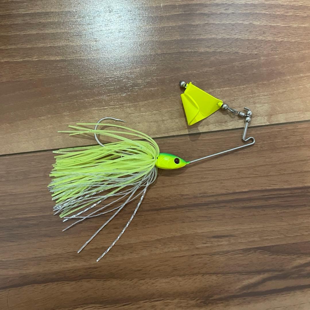 新品未使用　ルアー セット ケース ワーム付き